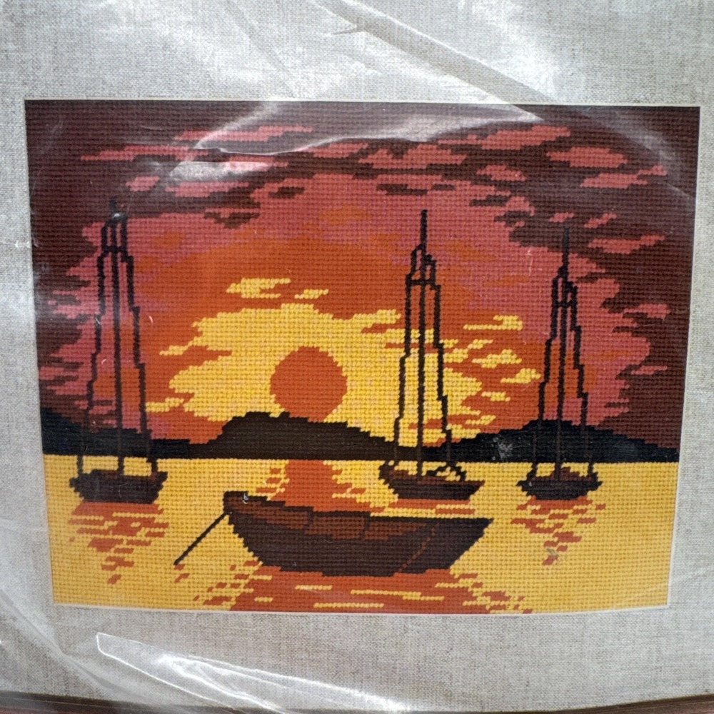 Caron Needlepoint Kit Harbor Sunset Boats Vtg 70s 4590‎ Nautical Coastal Beach